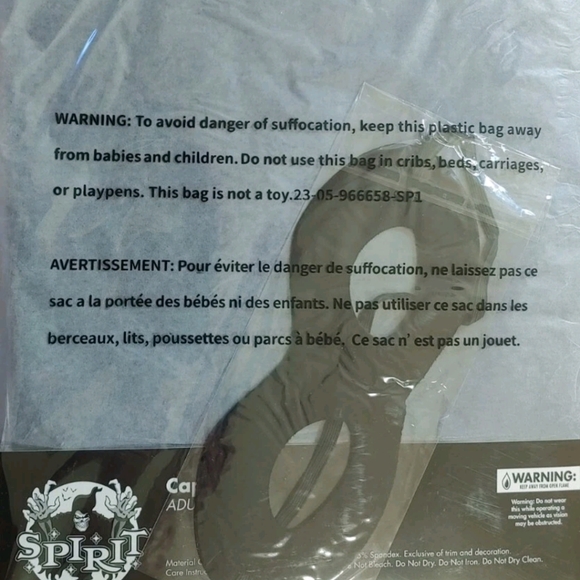 Spirit Halloween 2 Mask Cape Kits Cosplay Costume Party Black & Silver Adult New - Picture 5 of 13